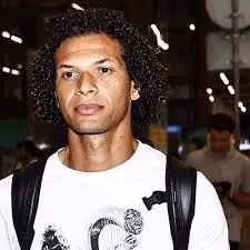 SÓ 7 MINUTOS EM 70 DIAS! ⏳ Situação de Willian Arão gera incômodo e vira novela no Santos.