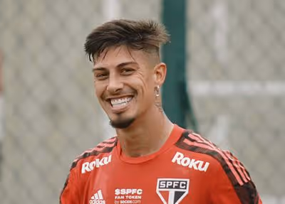 FUTURO EM JOGO! Rigoni tem meta clara de jogos para renovar contrato com o São Paulo.
