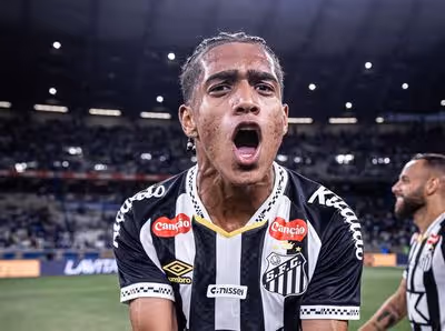 Souza conquista espaço e se firma como titular no Santos