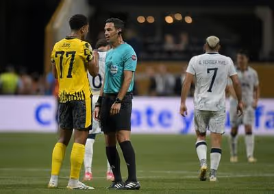 Jobe Bellingham não encontrará o irmão no Mundial por não conhecer regra