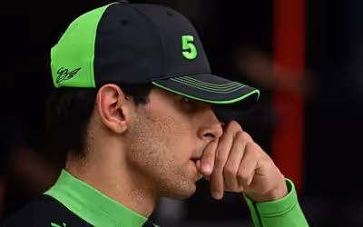Bortoleto lamenta nova batida na F1, mas vibra com Hulkenberg