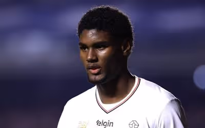 São Paulo encaminha venda milionária de Lucas Ferreira ao Shakhtar