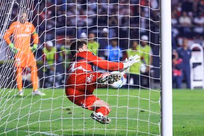Rafael abre novo capítulo da mística do São Paulo na Copa Libertadores