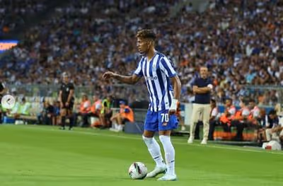 Botafogo negocia a contratação de atacante do Porto