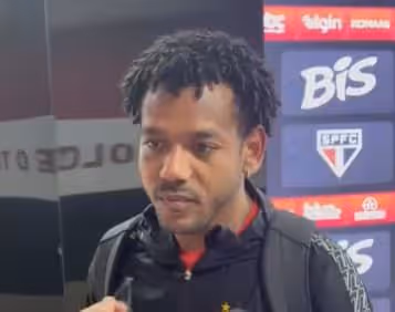 Titular do Vitória, Romarinho avalia retorno contra o São Paulo