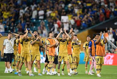Técnico do Boca admite medo do Auckland no Mundial