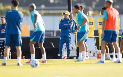 Quarta pior defesa das Eliminatórias, Seleção aposta em zaga sólida por vaga na Copa