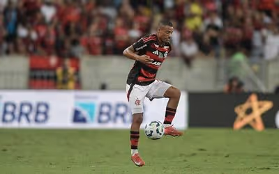 Flamengo se pronuncia sobre polêmica entre Runco e De La Cruz