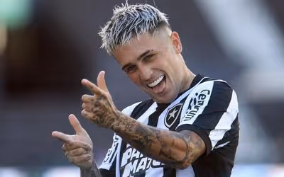 Diego Hernández retorna ao Botafogo após empréstimo