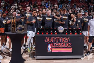 Hornets vence Kings e conquista título da NBA Summer League
