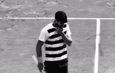 Desolado, Alcaraz anunciou a desistência de Roma e de Roland Garros (Reprodução)