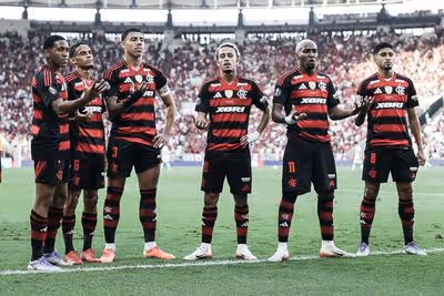 Flamengo acerta saída de joia da base para clube europeu, diz jornalista