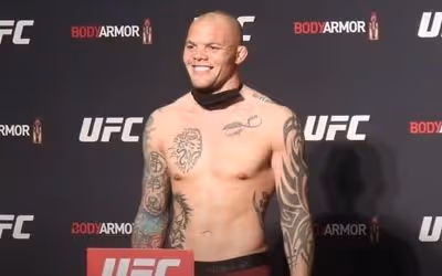 Encenação? Ex-lutador do UFC é polêmico ao comentar golpe-ilegal sofrido por Rodolfo Bellato
