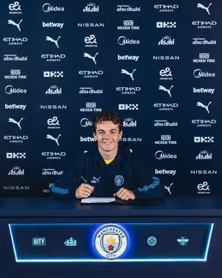 Manchester City anuncia contratação de joia norueguesa