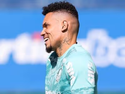 Abel elogia retorno de Paulinho ao time titular do Palmeiras