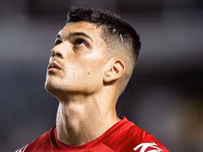 Gabriel Brazão ou Ederson? Benfica procura substituto para Trubin; veja