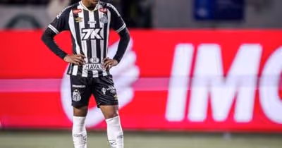 Santos acerta a venda de Souza para o Tottenham por quase R$ 100 milhões
