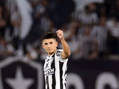 Thiago Almada vai assinar com o Flamengo?