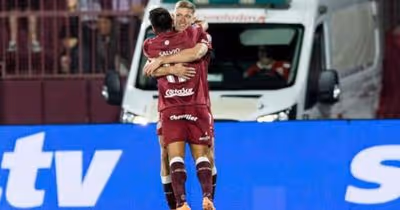 Em jogo de gols anulados, Lanús ganha da Universidad de Chile e está na final da Sul-Americana