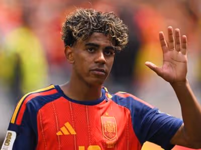 Lamine Yamal provoca França após classificação da Espanha: