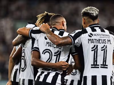 Botafogo visita o Cruzeiro em duelo direto pelo Brasileirão