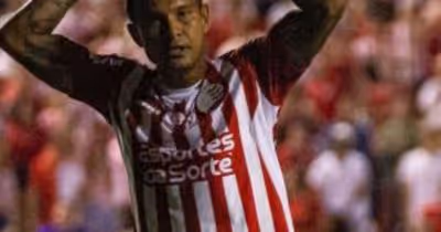 Vinícius continua sendo desfalque no Náutico e ficará fora da partida decisiva contra o Guarani