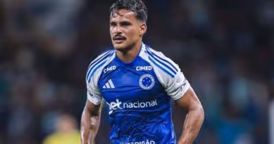 Cruzeiro recebe nova proposta de clube italiano pelo lateral Kaiki