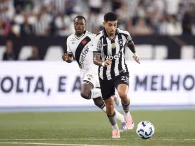 Em baixa no Botafogo, Santi recebe sondagens e ofertas de outros clubes