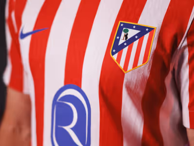 Atlético de Madrid paga 232 milhões para tirar jogador do PSG