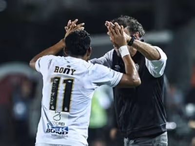 Rony exalta atuação do Santos em goleada na Sul-Americana:
