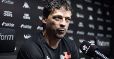 Diniz evita falar em