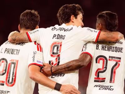 Jardim vê o empate do Fla no PR como bom resultado e analisa Rossi