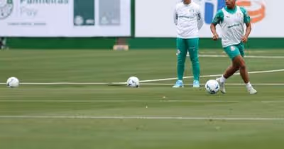 Palmeiras faz último treino antes da viagem para o Equador. Veja provável escalação