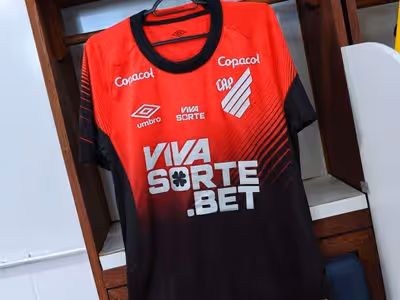 Athletico-PR anuncia a terceira maior contratação de sua história