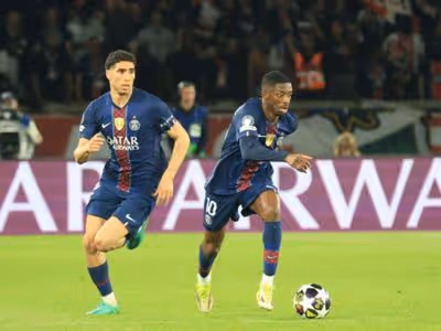 PSG vence Liverpool e fica em vantagem por vaga na semifinal.