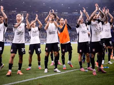 Jogador do Corinthians tira cidadania italiana e aumenta chances de transferência