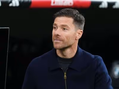 Liverpool define Xabi Alonso como prioridade para substituir Arne Slot