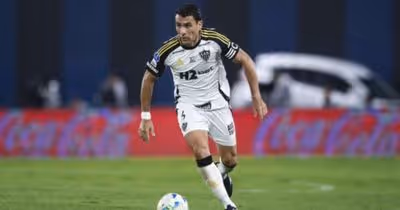 Junior Alonso é convocado pelo Paraguai e desfalca Atlético em dois jogos