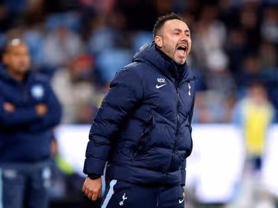 De Zerbi critica postura de jogadores do Tottenham contra o Aston Villa