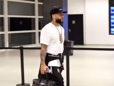 Corinthians e Memphis Depay avançam por renovação de contrato