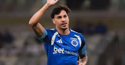 Na estreia de Artur Jorge, Cruzeiro domina Vitória e vence a primeira no Brasileirão