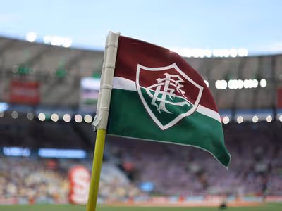 Fluminense acerta venda de volante ao futebol europeu