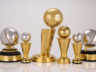 Astro da NBA é eleito o jogador mais decisivo da temporada e dispara na briga pelo MVP