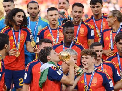 PSG entra na disputa por campeão do mundo e ameaça planos do Real Madrid