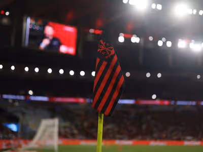Flamengo encaminha a contratação de promessa da Série B