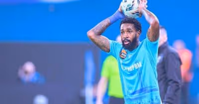 Dono da SAF do Cruzeiro admite interesse por Gerson, mas diz: