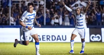 Cruzeiro vence a URT fora de casa e garante melhor campanha do Mineiro