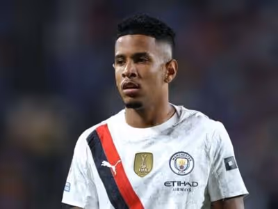 Savinho avisa ao Manchester City desejo de sair