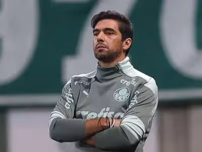 A declaração de Abel Ferreira direcionada a Vitor Roque e Flaco López, do Palmeiras