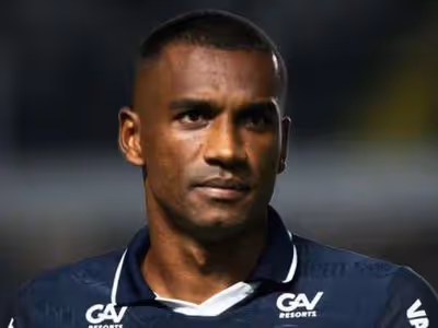 Marllon valoriza evolução defensiva do Remo após empate com o Grêmio